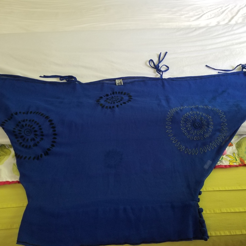 Top blue